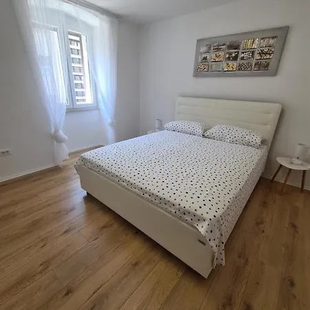 Apartment Andy *